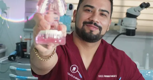 Dr Fernando Garcia ENDODONCIA, consultorio dental en Mazatlán, Sinaloa