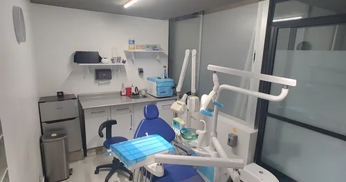 Dr. Eduardo Ramírez, consultorio dental en Benito Juárez, Ciudad de México