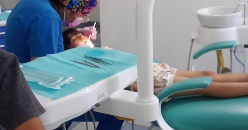 Dentista Valle de Chalco Denttapi (Dental, clínica dental, especialistas dentales), consultorio dental en Valle de Chalco Solidaridad, Estado de…
