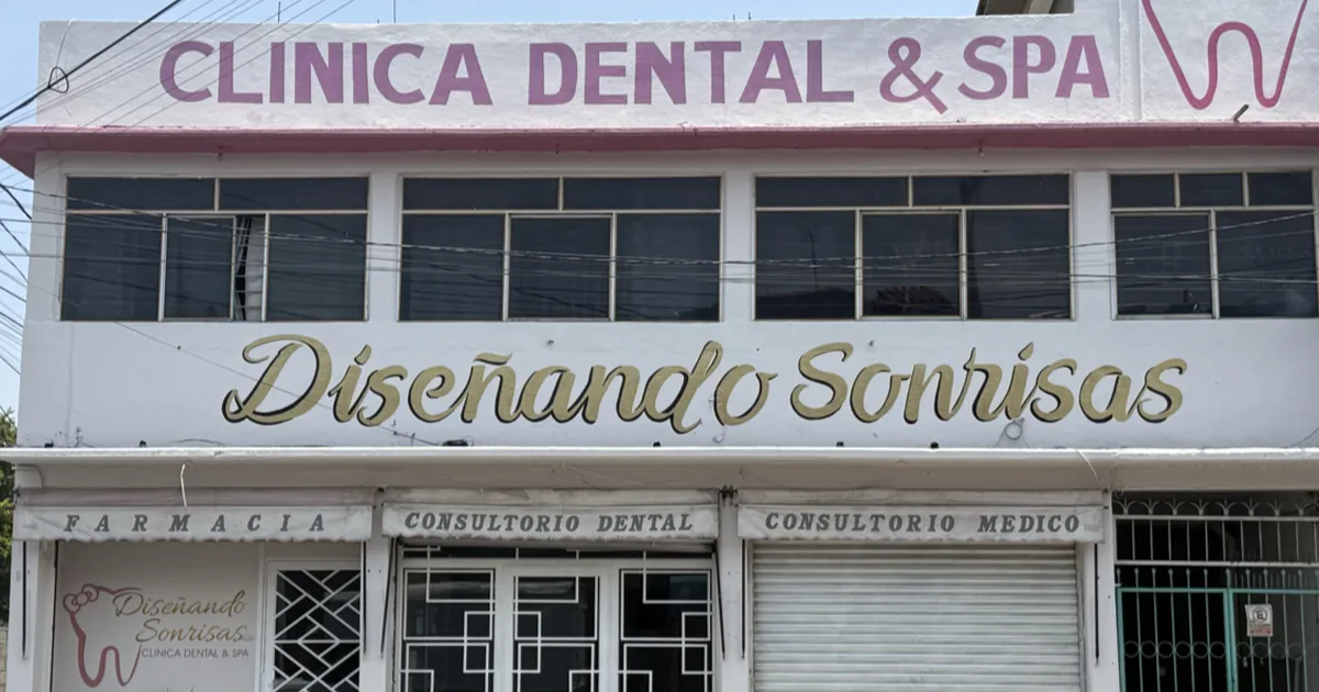 Diseñando sonrisas! Clínica Dental y spa. Dentista Valle de Chalco.