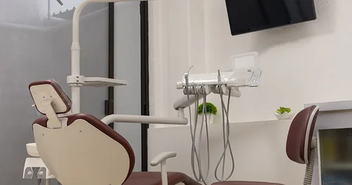 Evelyn Vasquez Ciriaco – Dentista Especialista en Periodoncia, consultorio dental en Corregidora, Querétaro