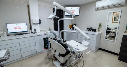 Dental Clinic Oaxaca Dr. Montesinos/ Dentista-Odontologo, consultorio dental en Oaxaca, Oaxaca